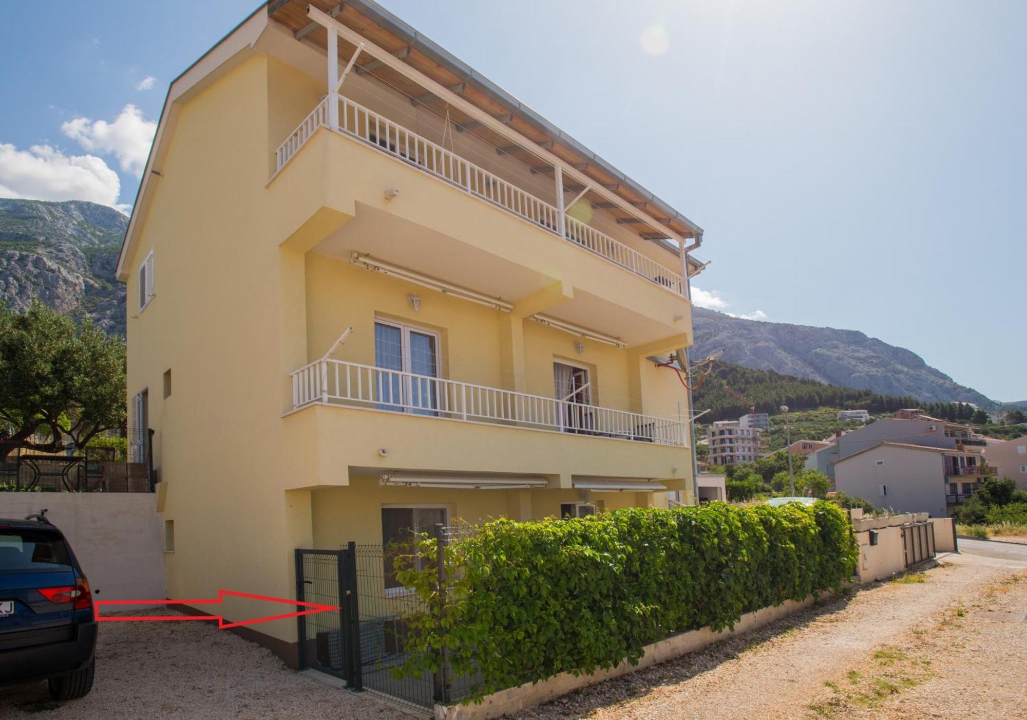 Domenika Apartment *